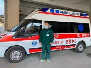 涉事公司救护车已无吉大一院标识 违规运营仍继续